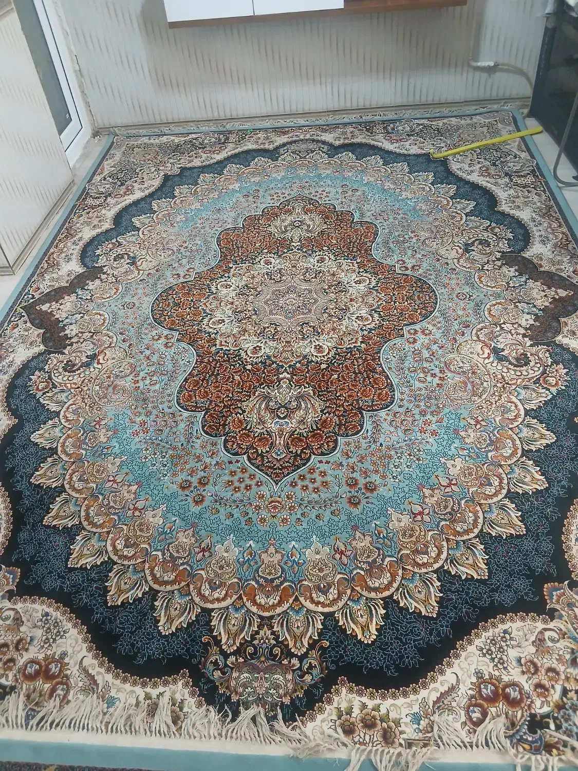 از این فرش ی ۱۲ متری دارم|فرش|ملایر, |دیوار