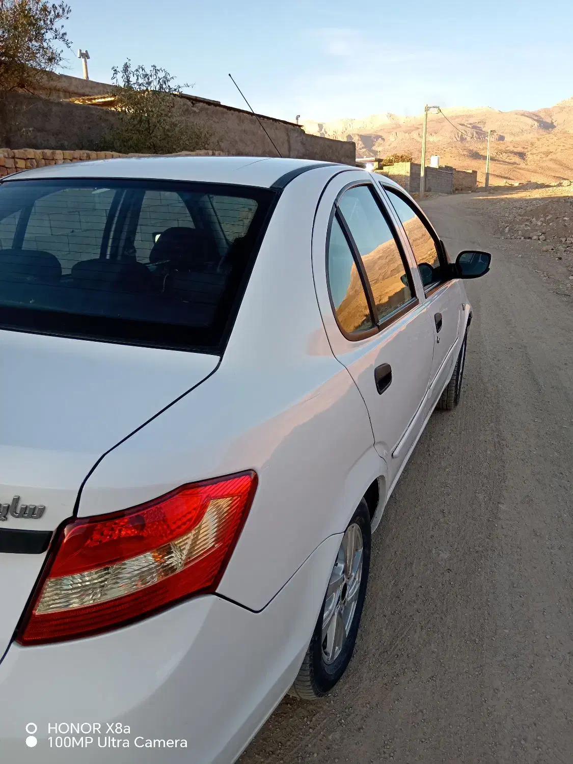 ساینا مدل97|خودرو سواری و وانت|شهرضا, |دیوار