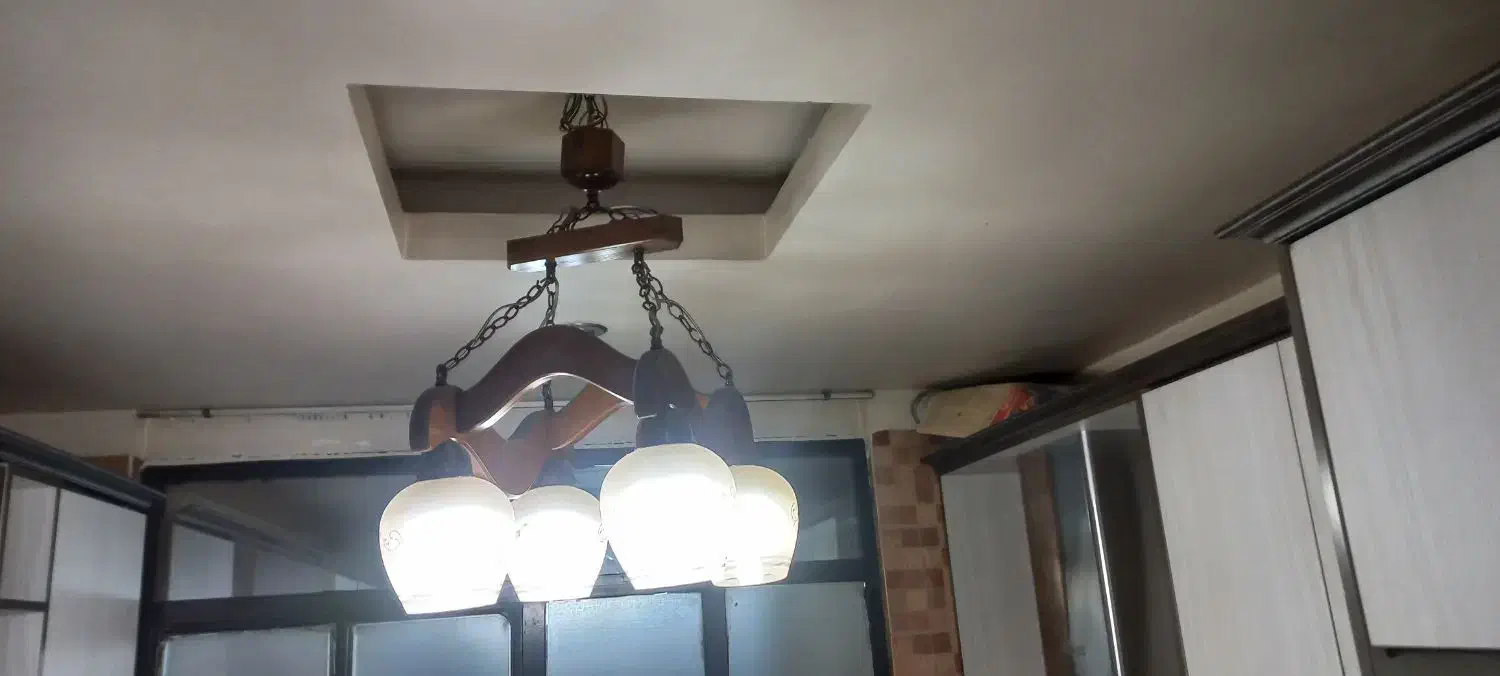 لوستر چوبی مناسب آشپزخونه|لوستر و چراغ آویز|تهران, سنگلج (شاپور)|دیوار