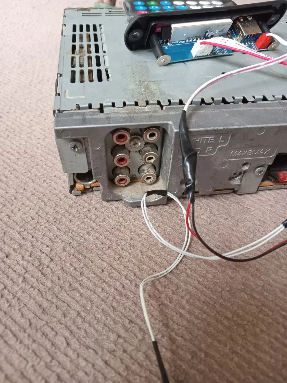 ضبط پایونیر ۶خروج|صوتی و تصویری|ساری, |دیوار