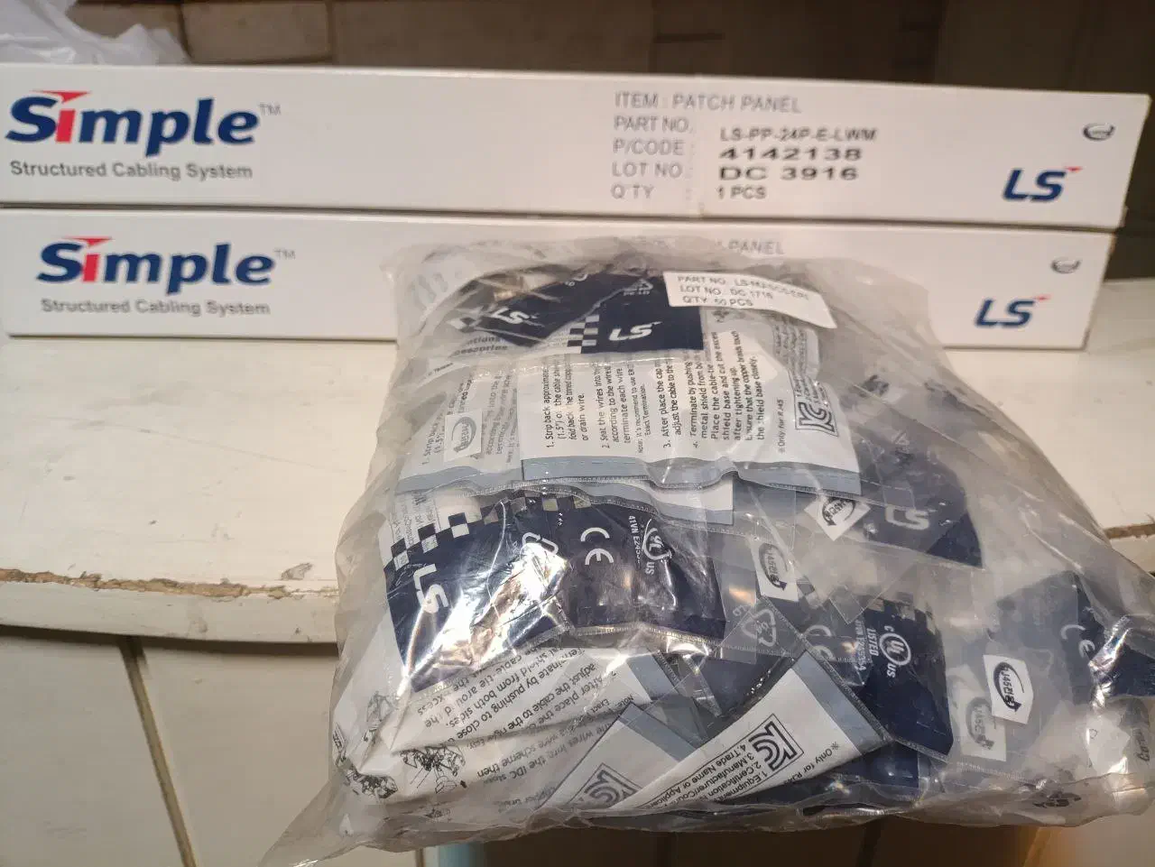 پچ پنل ۲۴ پورت|مودم و تجهیزات شبکه|تهران, امیریه|دیوار