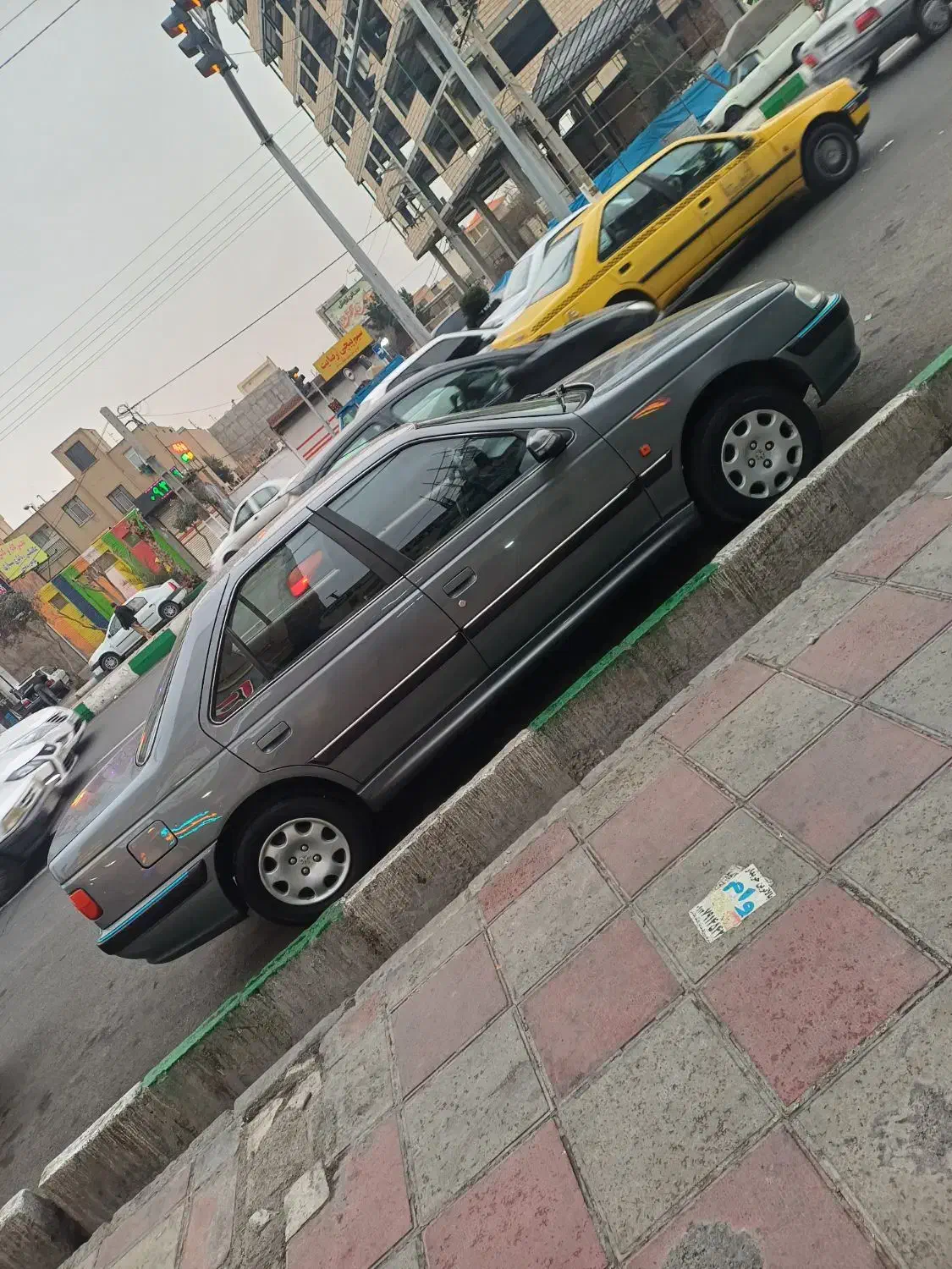 پژو پارس ۱۳۹۶|خودرو سواری و وانت|قرچک, میرزائی شمالی|دیوار