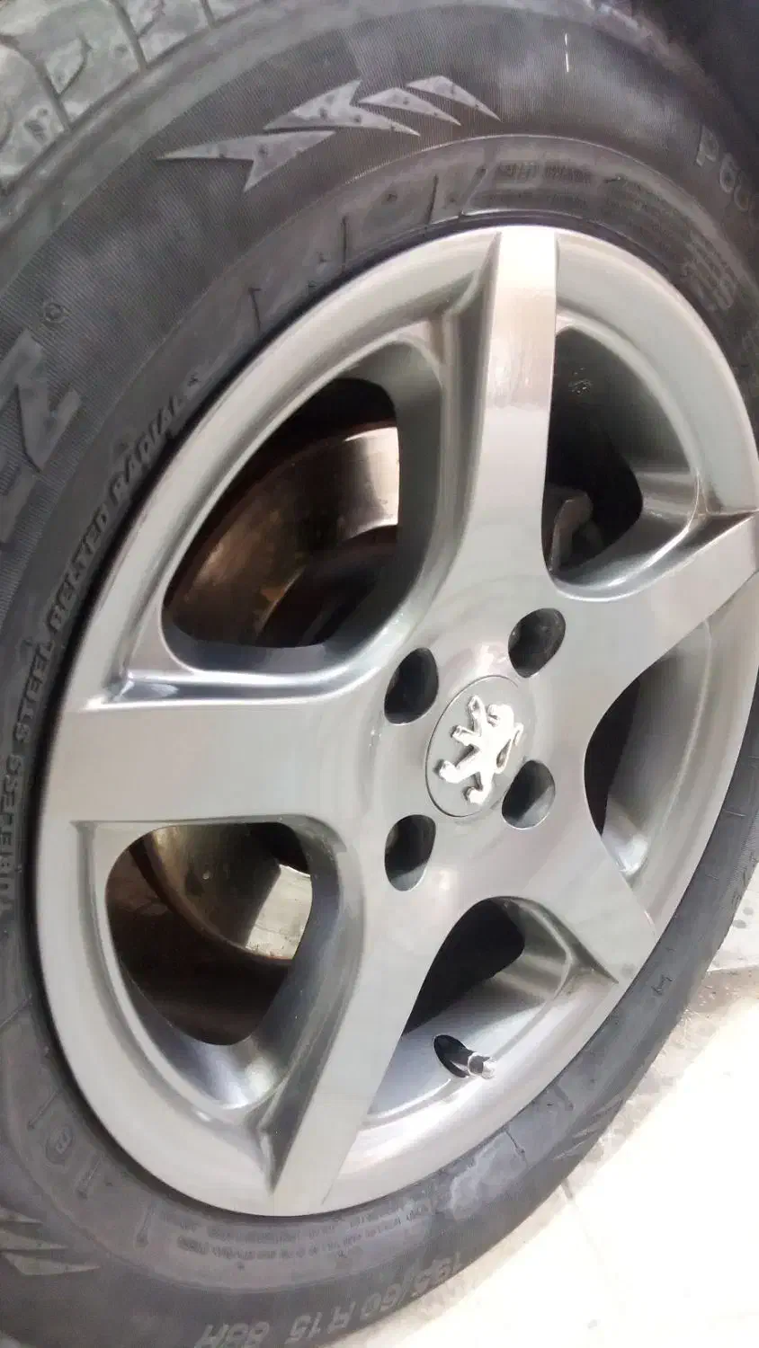 رنگ آمیزی خودرو.پولیش.واکس.سرامیک.لیسه|خدمات موتور و ماشین|زابل, |دیوار