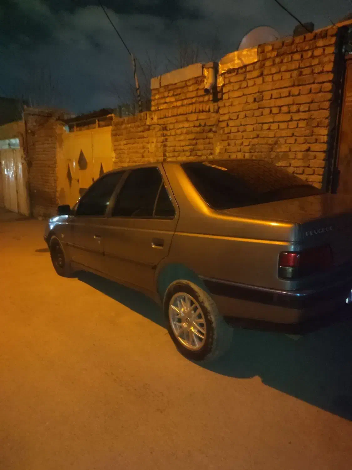 405 مدل 87|خودرو سواری و وانت|ارومیه, |دیوار