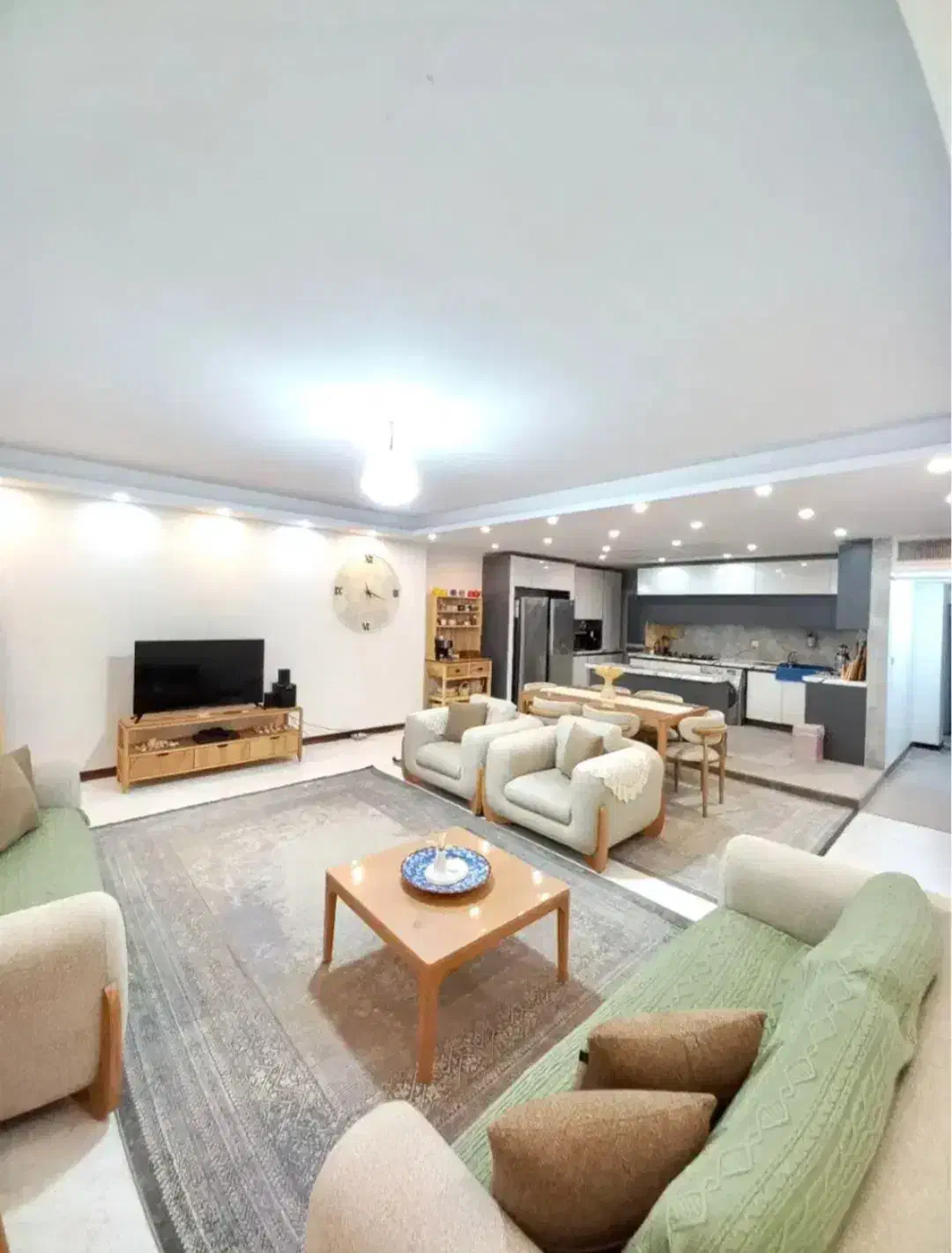 آپارتمان۱۰۰متری/ منظریه هتل پردیس/پارکینگ اختصاصی|فروش آپارتمان|رشت, منظریه|دیوار