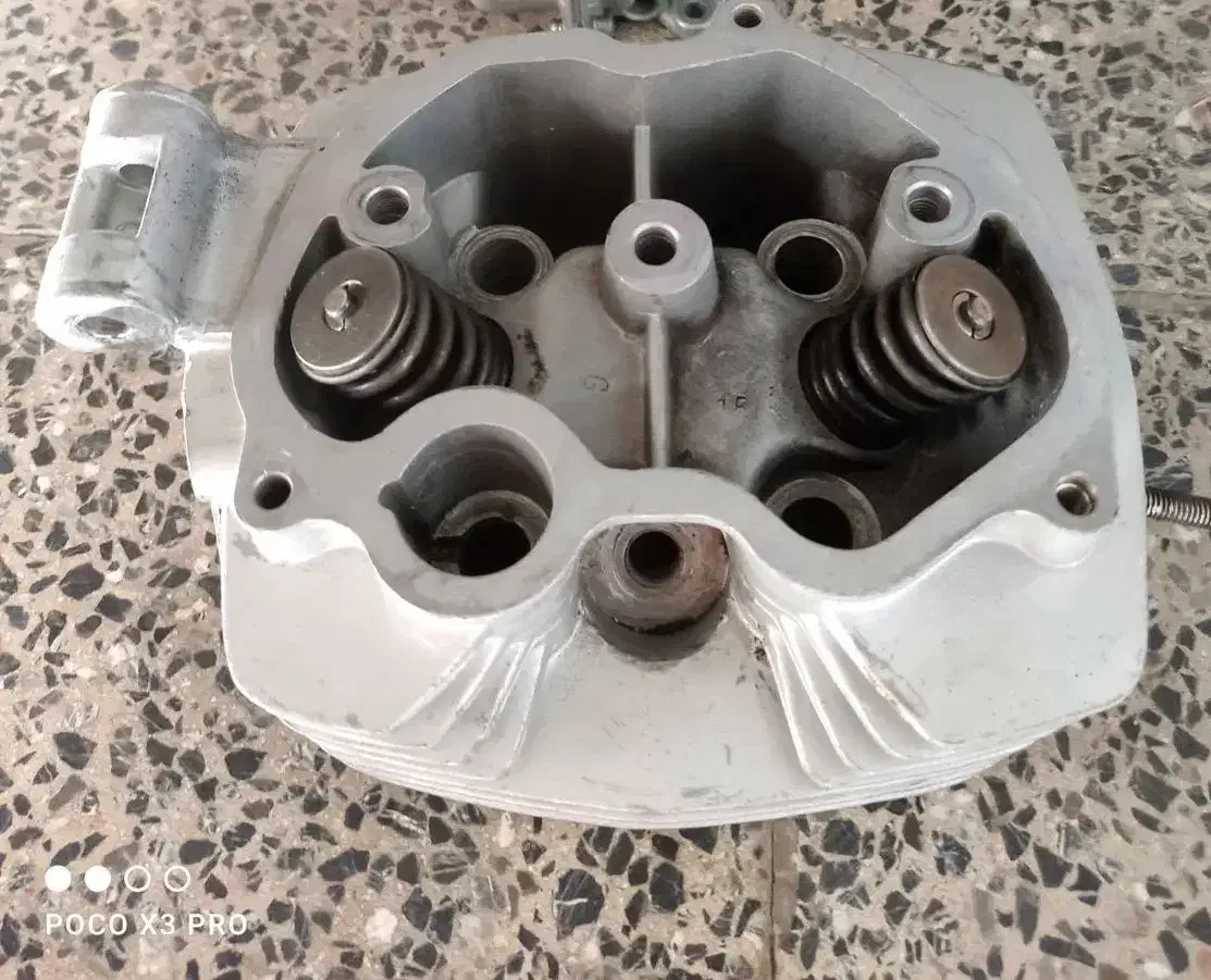 اگزوز قهرمانی،سرسیلندر ،کمک جلو|قطعات یدکی و لوازم جانبی|شهرکرد, |دیوار