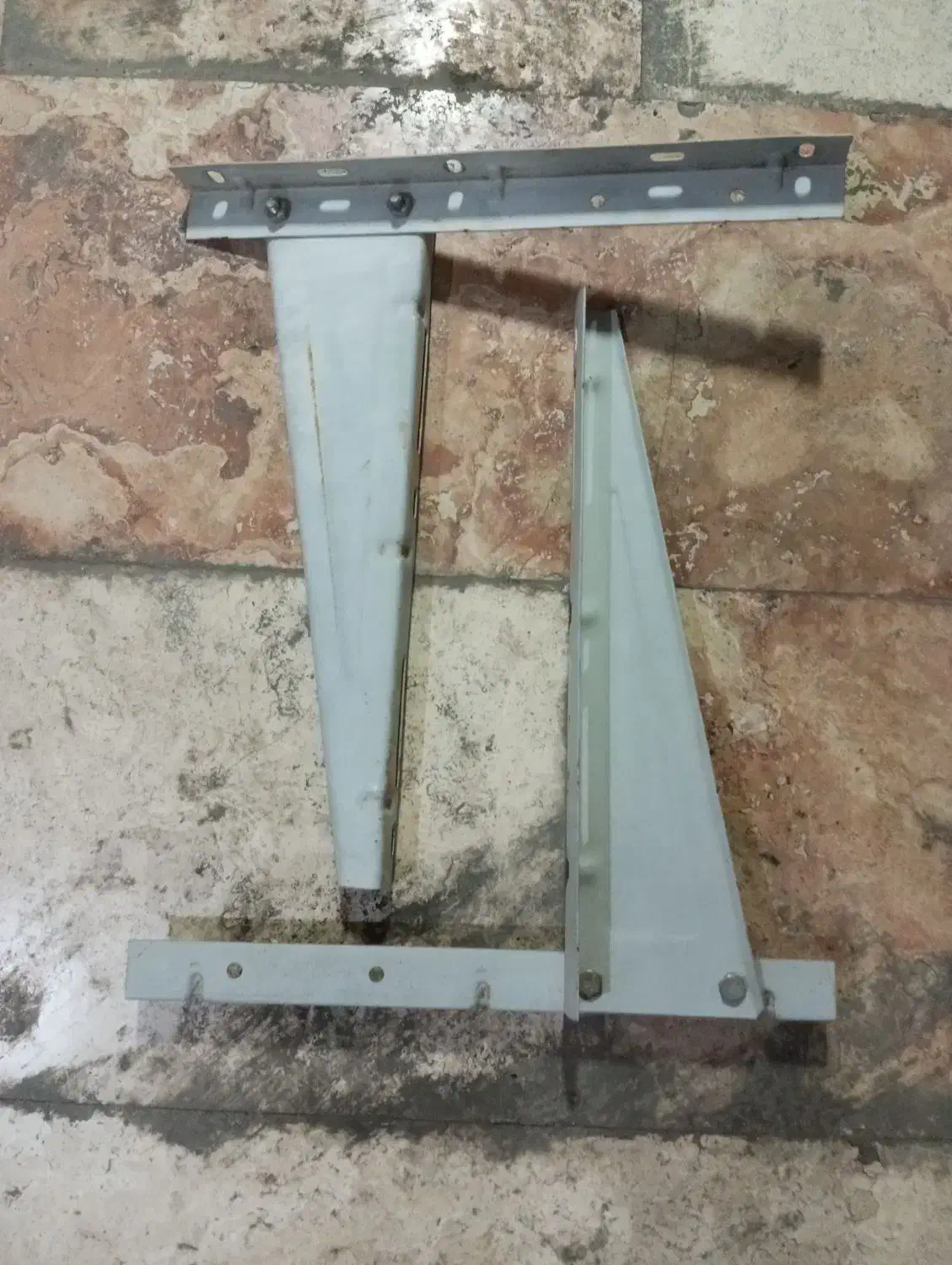 پایه کولرگازی|کولر گازی و فنکوئل|قم, انسجام|دیوار