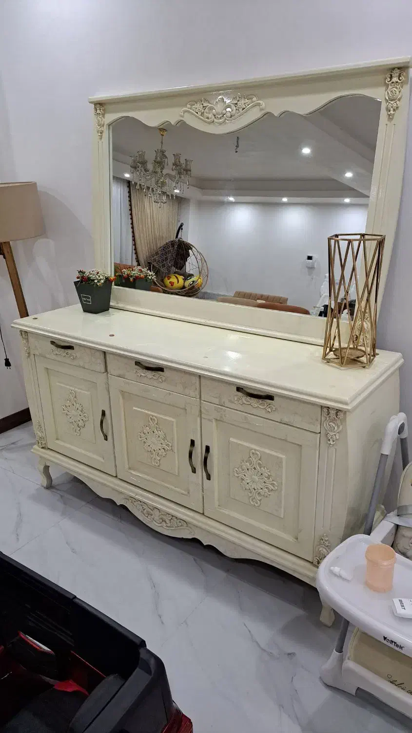 آیینه و کنسول|بوفه، ویترین، کنسول|اسلامشهر, شهرک واوان|دیوار