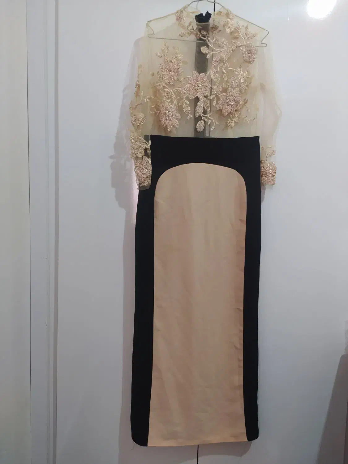 مانتو و مجلسی|لباس|مشهد, شهید شهریاری|دیوار