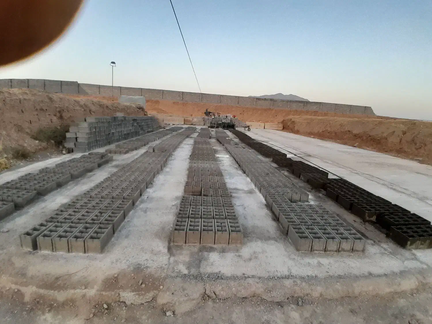 بلوک سیمانی باغی|مصالح و تجهیزات ساختمان|مشهد, شهرک مهرگان|دیوار