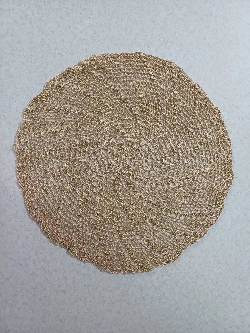 رومیزی قلاب بافی|صنایع دستی و سایر لوازم تزئینی|اصفهان, گلزار|دیوار