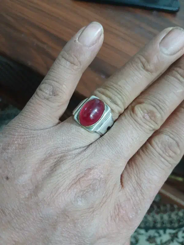 یاقوت|جواهرات|مشهد, امیر المومنین|دیوار