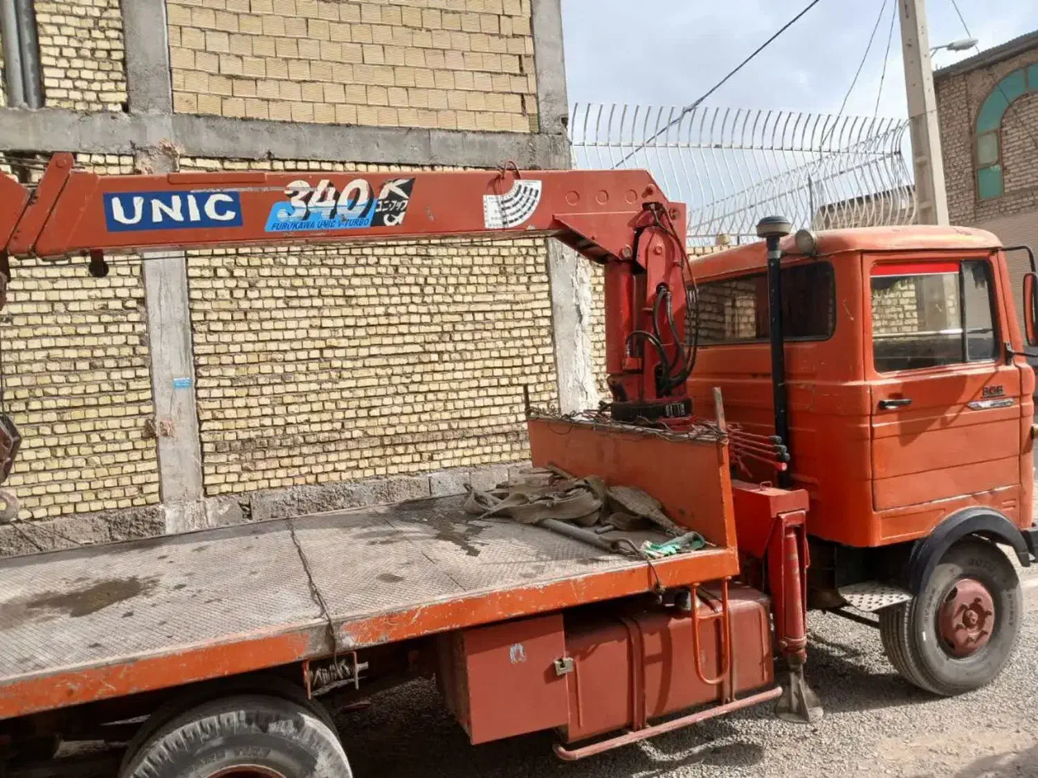 خاور جرثقیل|خودرو سنگین|پیر بکران, |دیوار