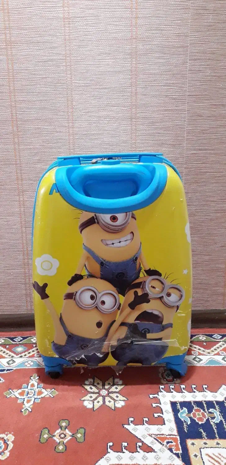 چمدان کودک مینیون|اسباب و اثاث بچه|پردیس, فاز ۱۱|دیوار