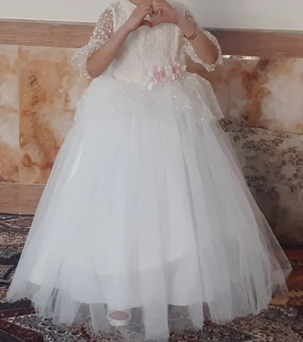 پیراهن عروس|کفش و لباس بچه|مرند, |دیوار