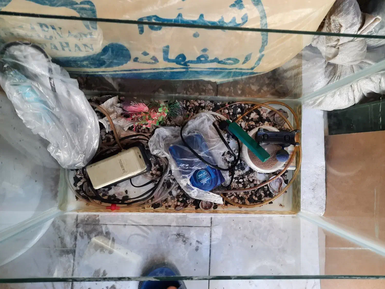 فروش اکواریوم و لوازم پرنده|لوازم جانبی حیوانات|ابریشم, |دیوار