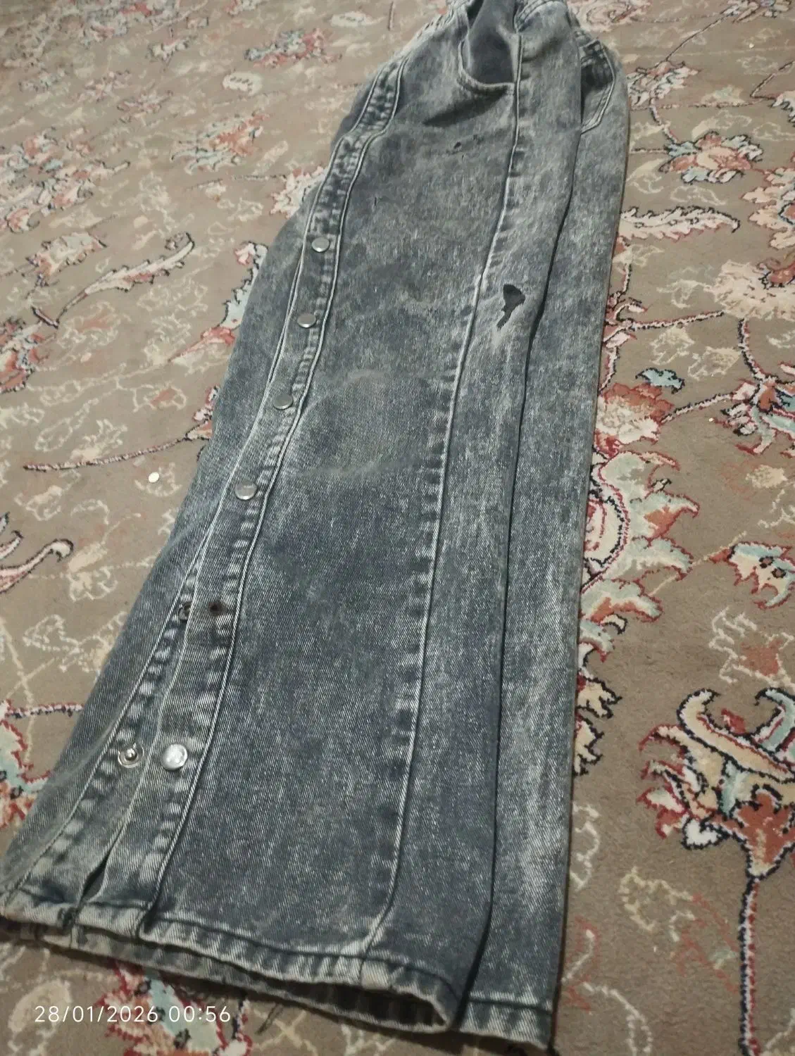 لباس|لباس|دورود, |دیوار