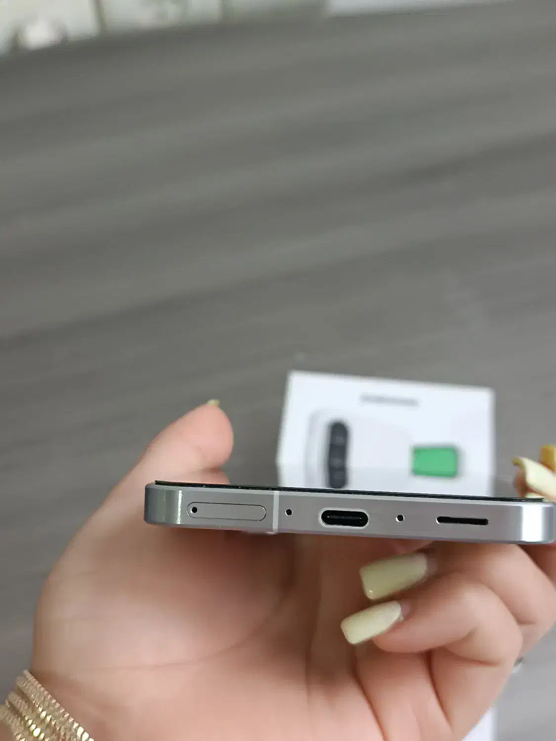 a56|موبایل|پرند, فاز ۴|دیوار