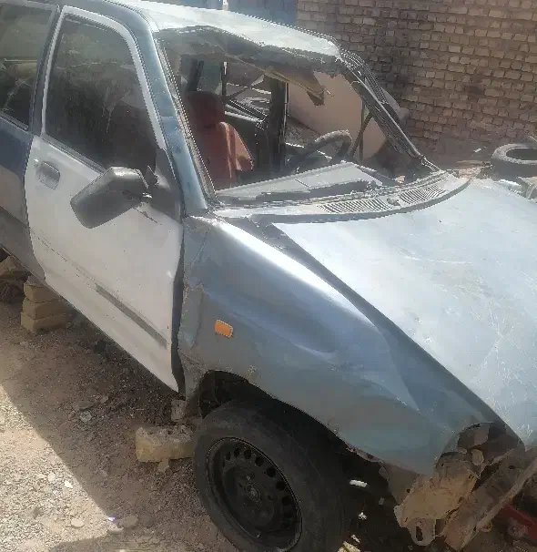 خرید خودرو های فرسوده و تصادفی|خدمات موتور و ماشین|تایباد, |دیوار