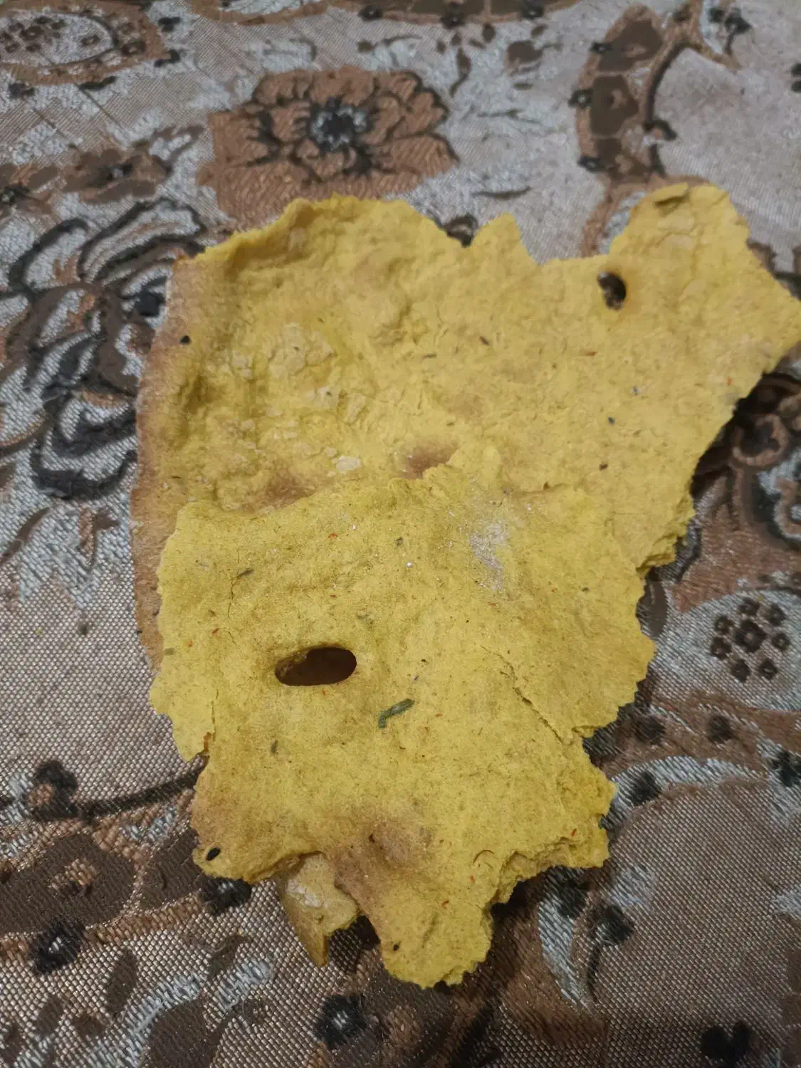 نان بربری آبی روغنی آتشی هیزمی شارژ شد|خوردنی و آشامیدنی|بهرمان, |دیوار