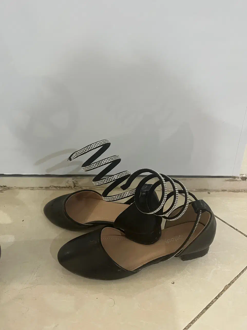 کفش دخترانه سایز ۳۵|کفش و لباس بچه|بندرعباس, |دیوار