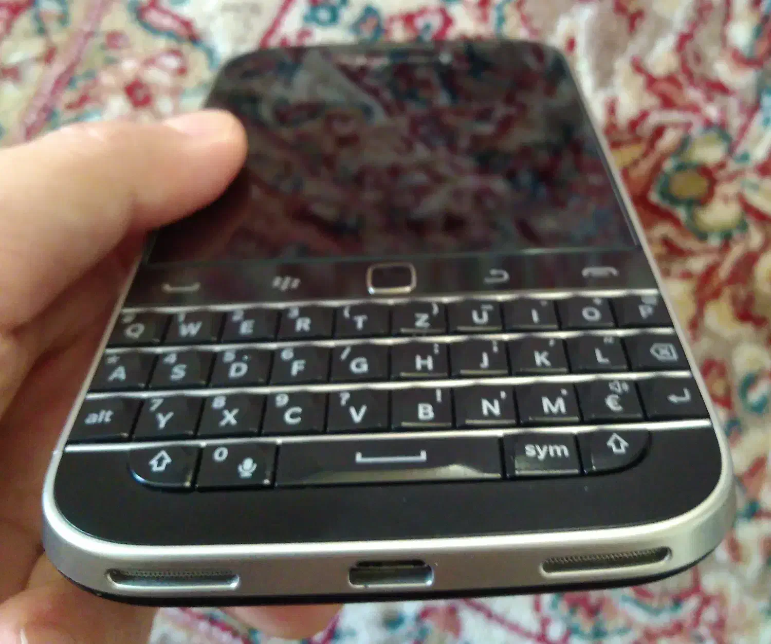 گوشی موبایل بلکبری کلاسیک بسیار تمیز|موبایل|گیلان غرب, |دیوار