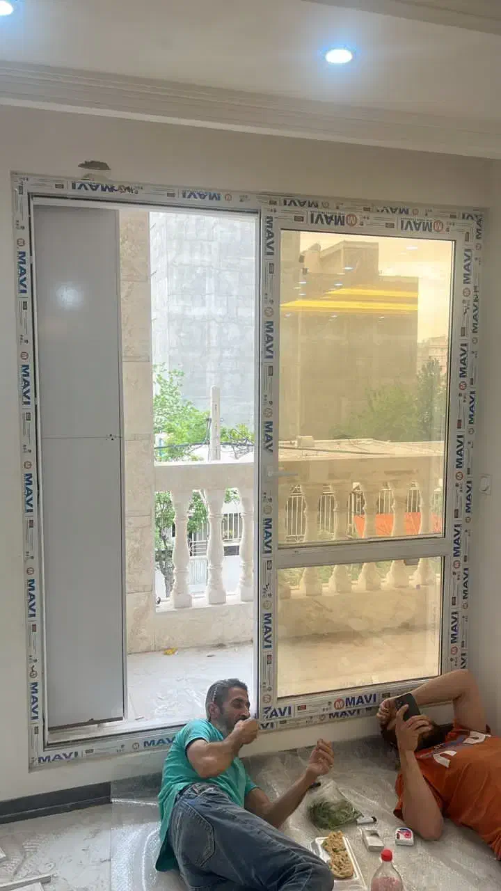 درب و پنچره دوجداره UPVC رنگی و آلومینیوم|خدمات پیشه و مهارت|آبسرد, |دیوار