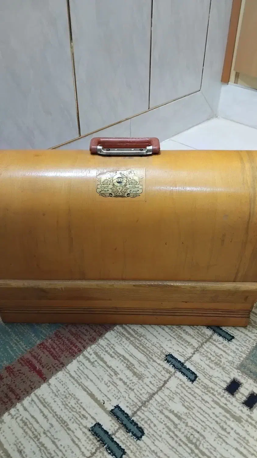 چرخ خیاطی قدیمی|کلکسیون اشیاء عتیقه|شاهین‌شهر, گرگاب|دیوار