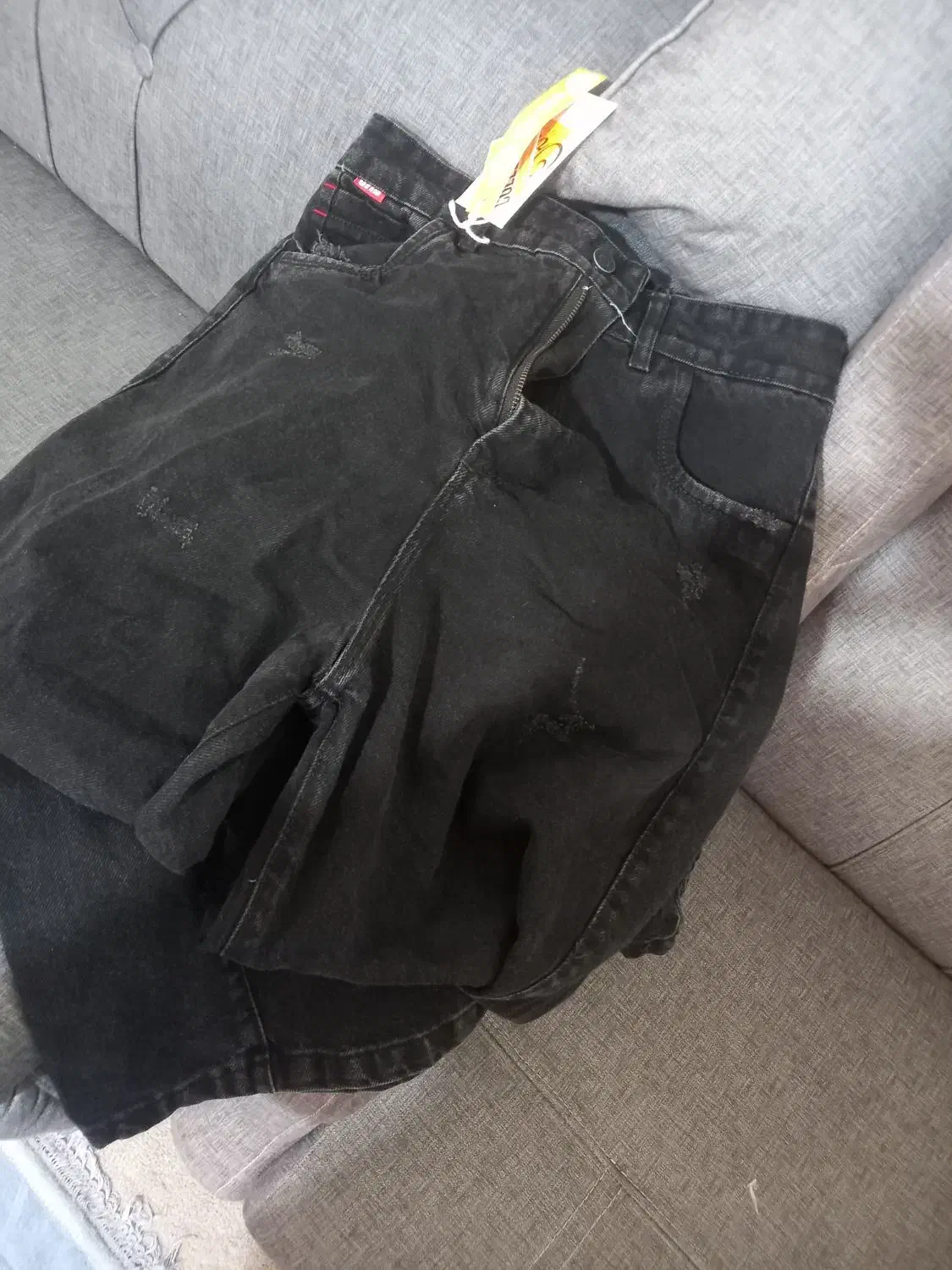 تن نرفته و تمیز تمیز|لباس|اهواز, شریعتی جنوبی|دیوار