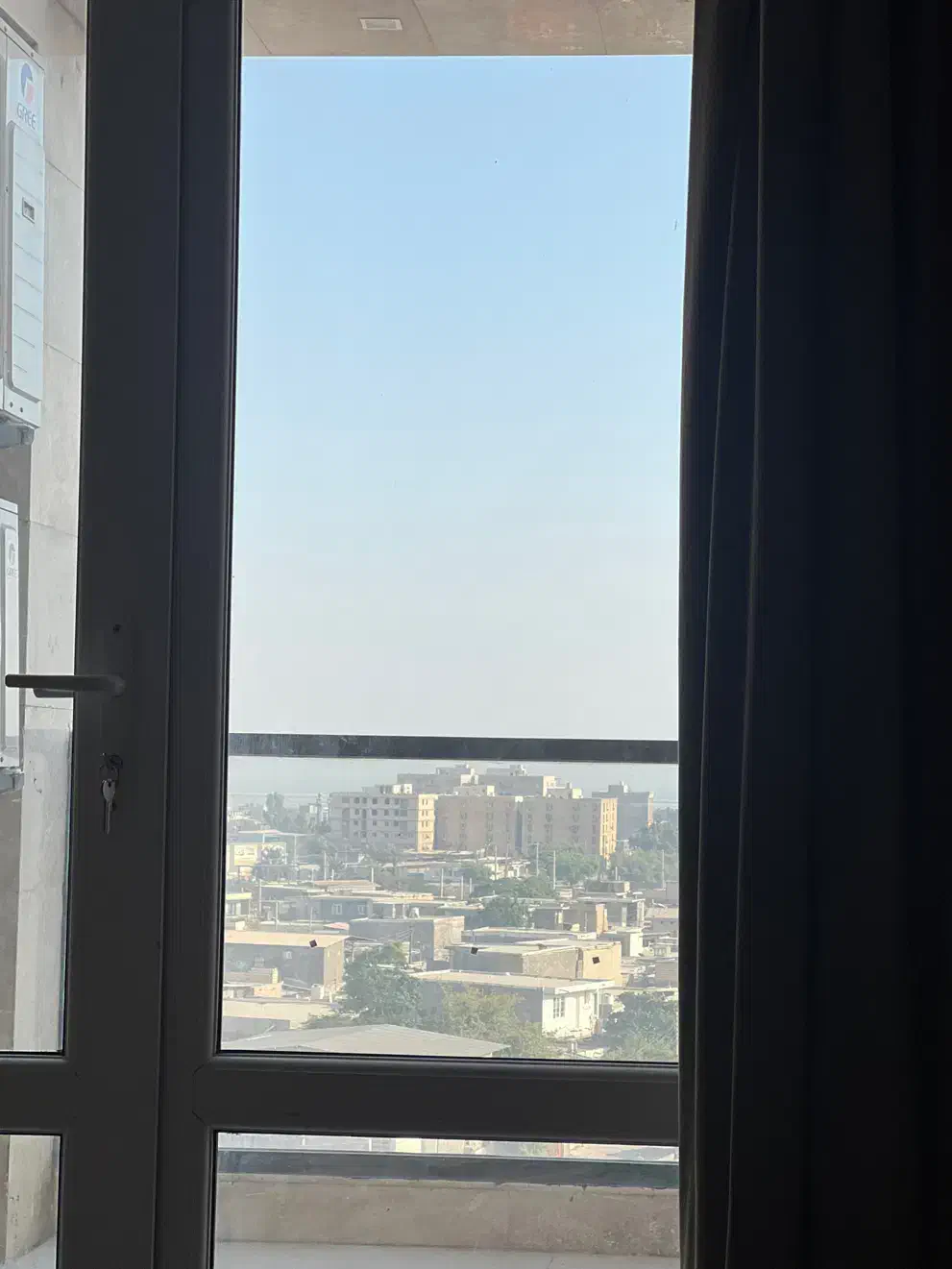 نیازمند نیروی خانم کار در منزل|استخدام سرایداری و نظافت|بندرعباس, |دیوار