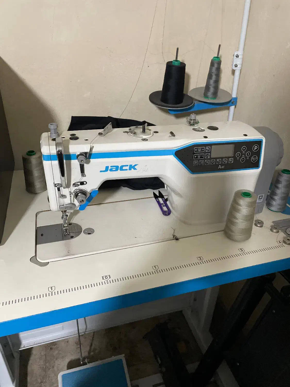 چرخa4|چرخ خیاطی و ریسندگی|نظرآباد, رسالت|دیوار