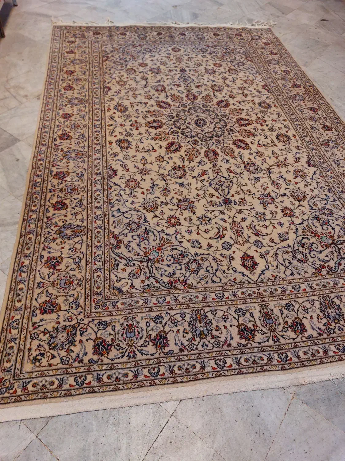 فرش کاشان|فرش|کرج, برغان|دیوار