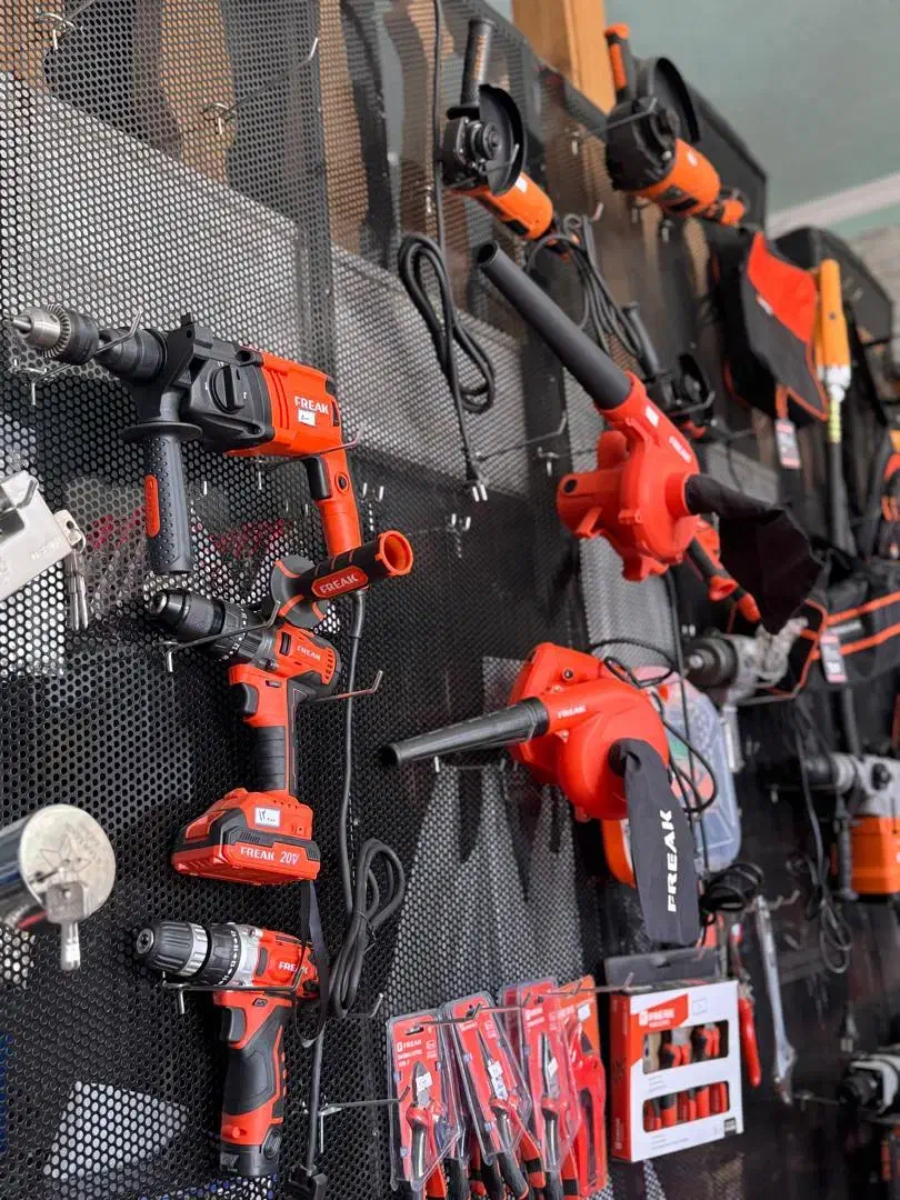 انواع فرز و مینی فرز و ... به صورت نقدواقساط|ماشینآلات صنعتی|یزد, |دیوار