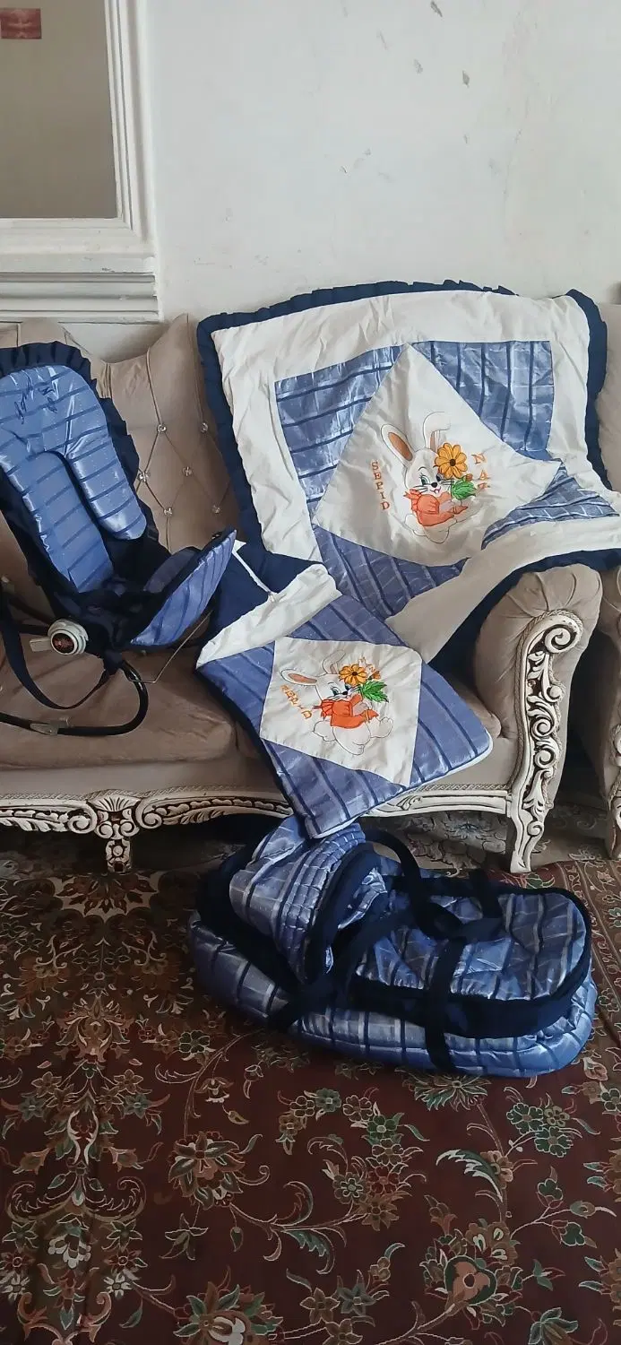 قنداق فرنگی ،صندلی ماشین،پتو نوزادی و تشک گاردار|اسباب و اثاث بچه|تهران, شهید بهشتی|دیوار