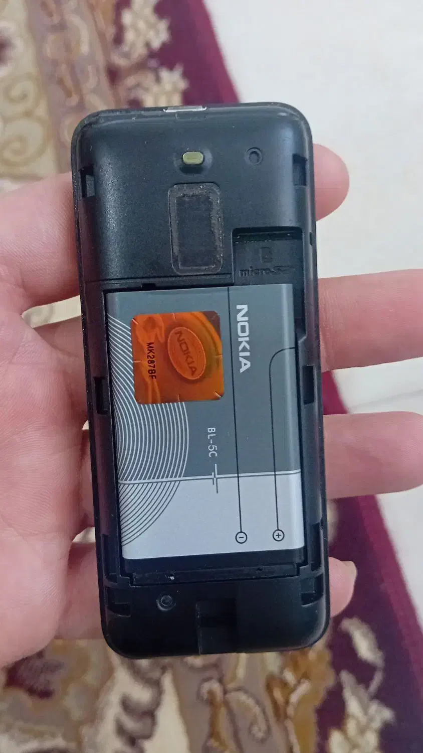 فروش گوشی نوکیا ساده بلوتوث دار در حد نو|موبایل|رشت, کوی مهر|دیوار