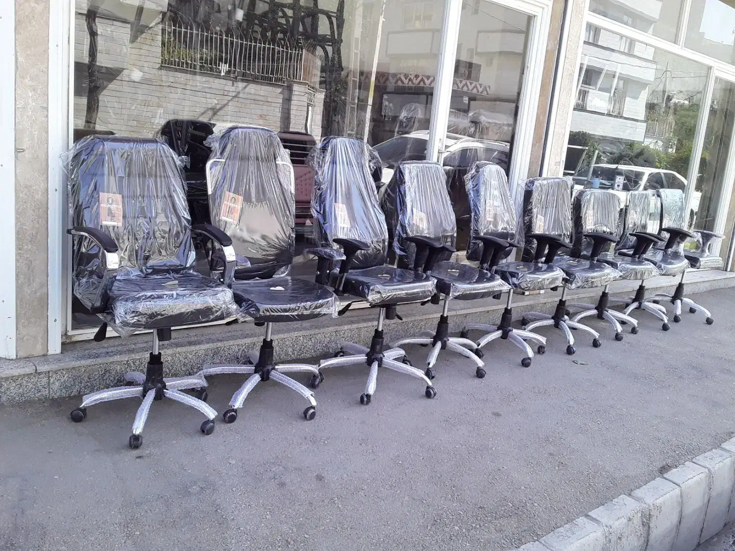 انواع صندلی جکدار و گردان|صندلی و نیمکت|اردبیل, |دیوار