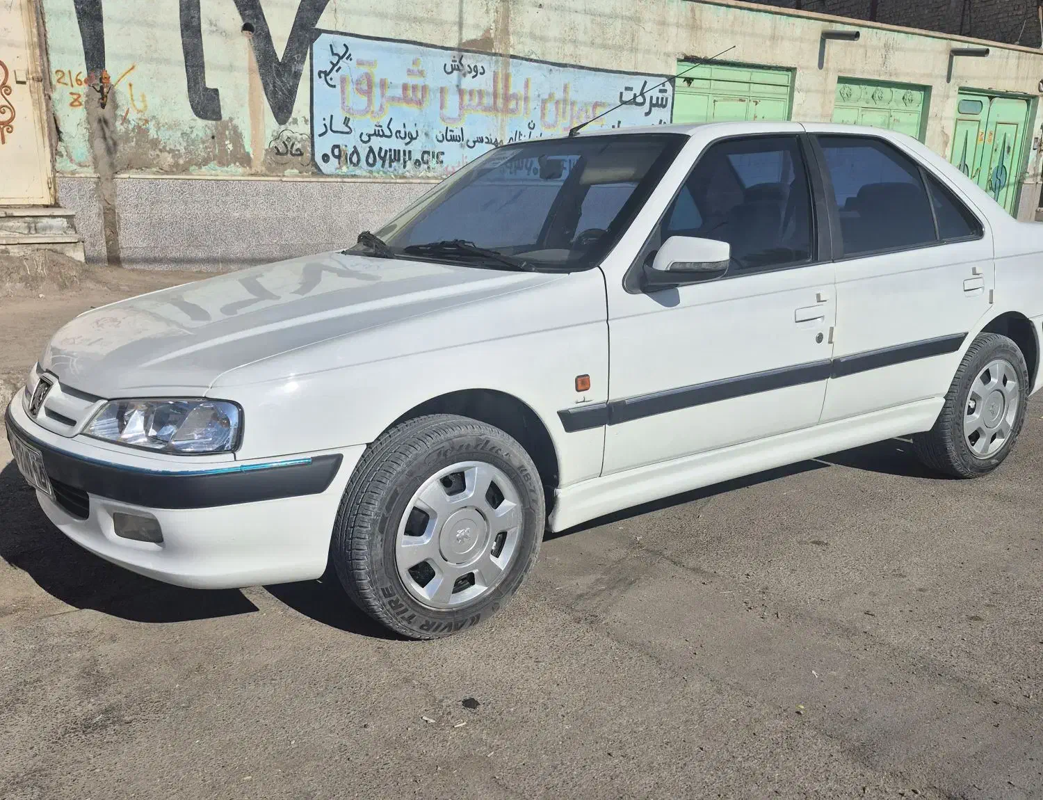 پژو پارس ۱۳۹۲ استثنایی|خودرو سواری و وانت|زابل, |دیوار