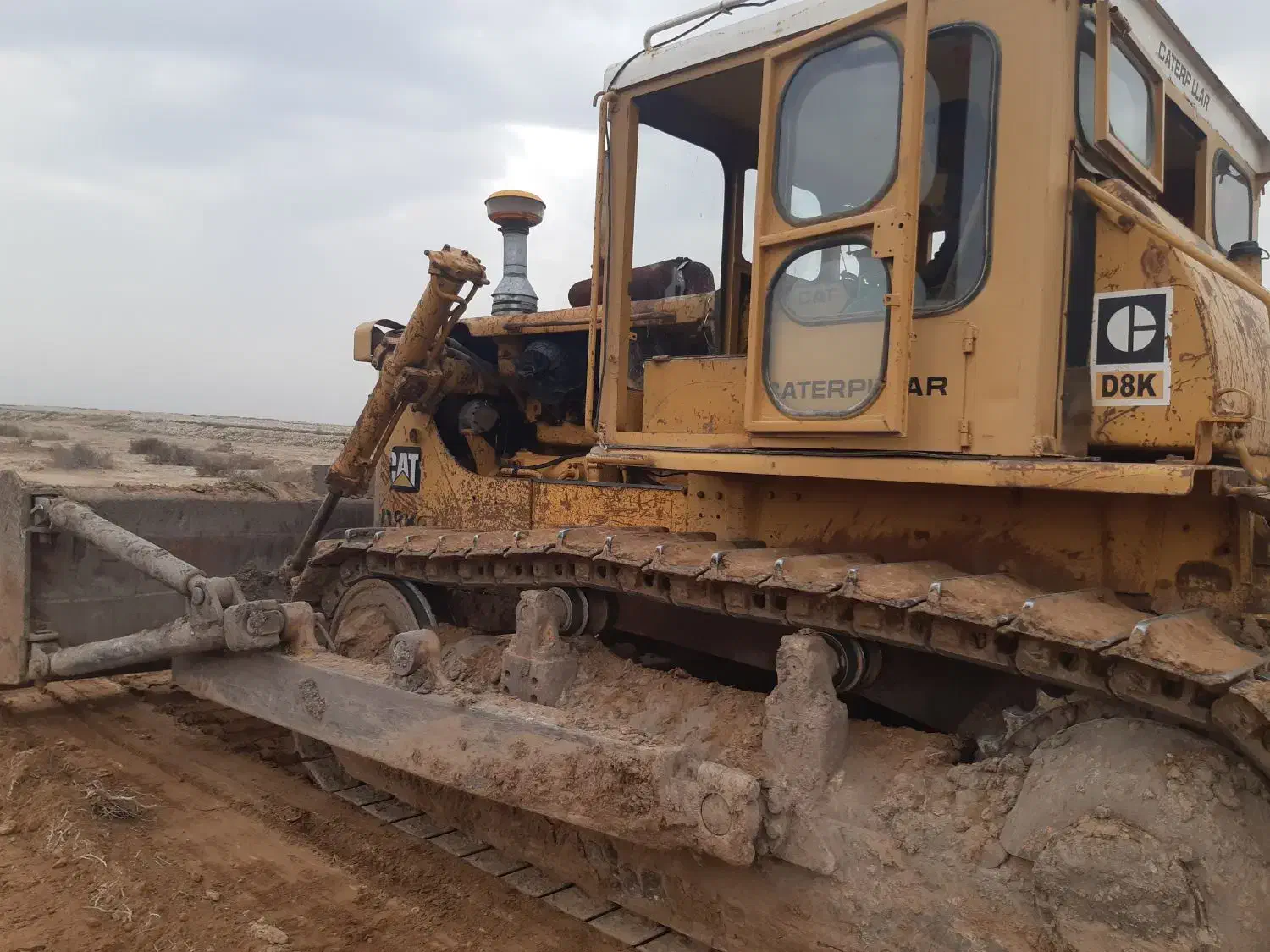 بلدوزرD8kاماده کار|خودرو سنگین|اهواز, دانشگاه چمران|دیوار