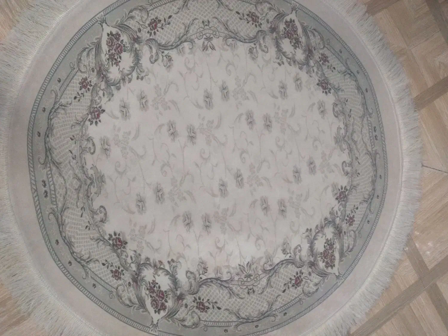 یک عدد پادری گرد درحد نو فرشینه|پادری|ری, ظهیرآباد|دیوار