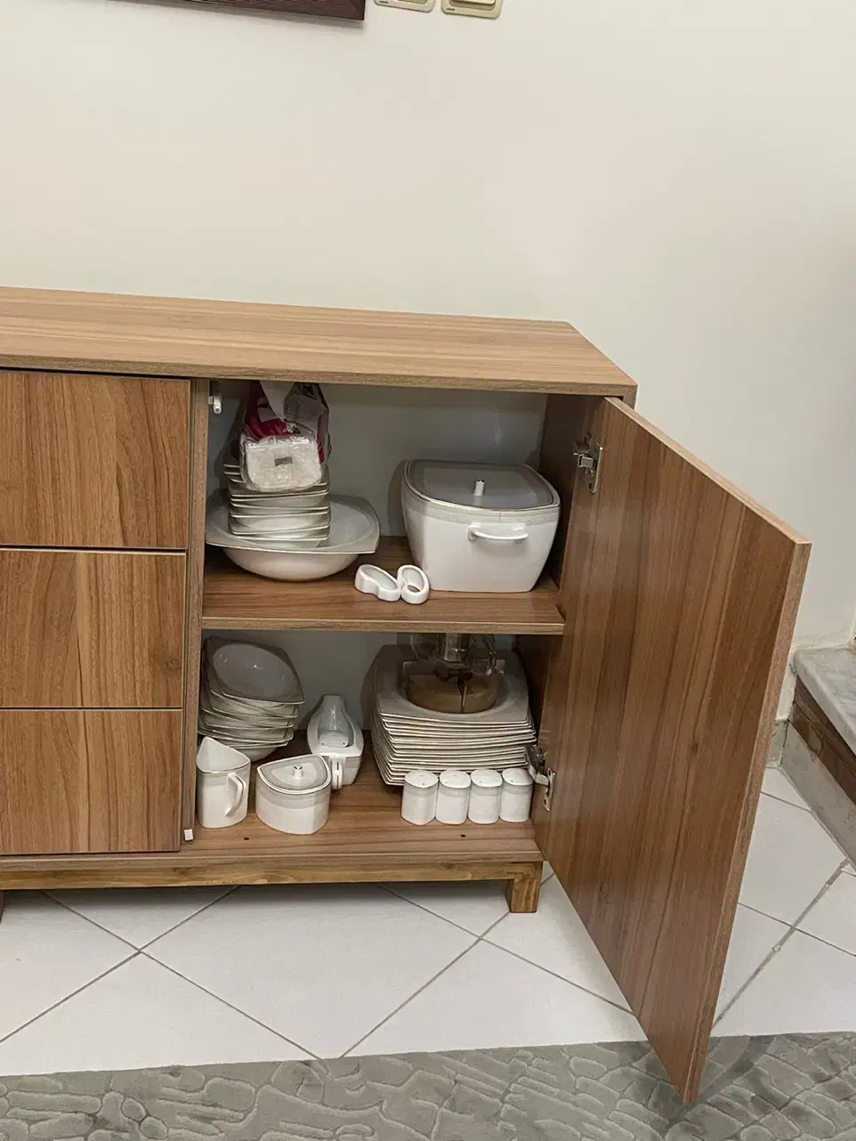 فر‌وش کنسول چوبی|بوفه، ویترین، کنسول|کرج, گلشهر|دیوار