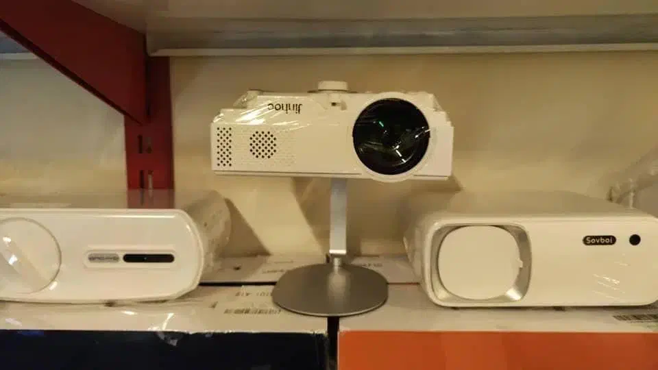 ویدئو پروژکتور مناسب اموزش پرورش و دانشگاه|تلویزیون و پروژکتور|سیرجان, |دیوار