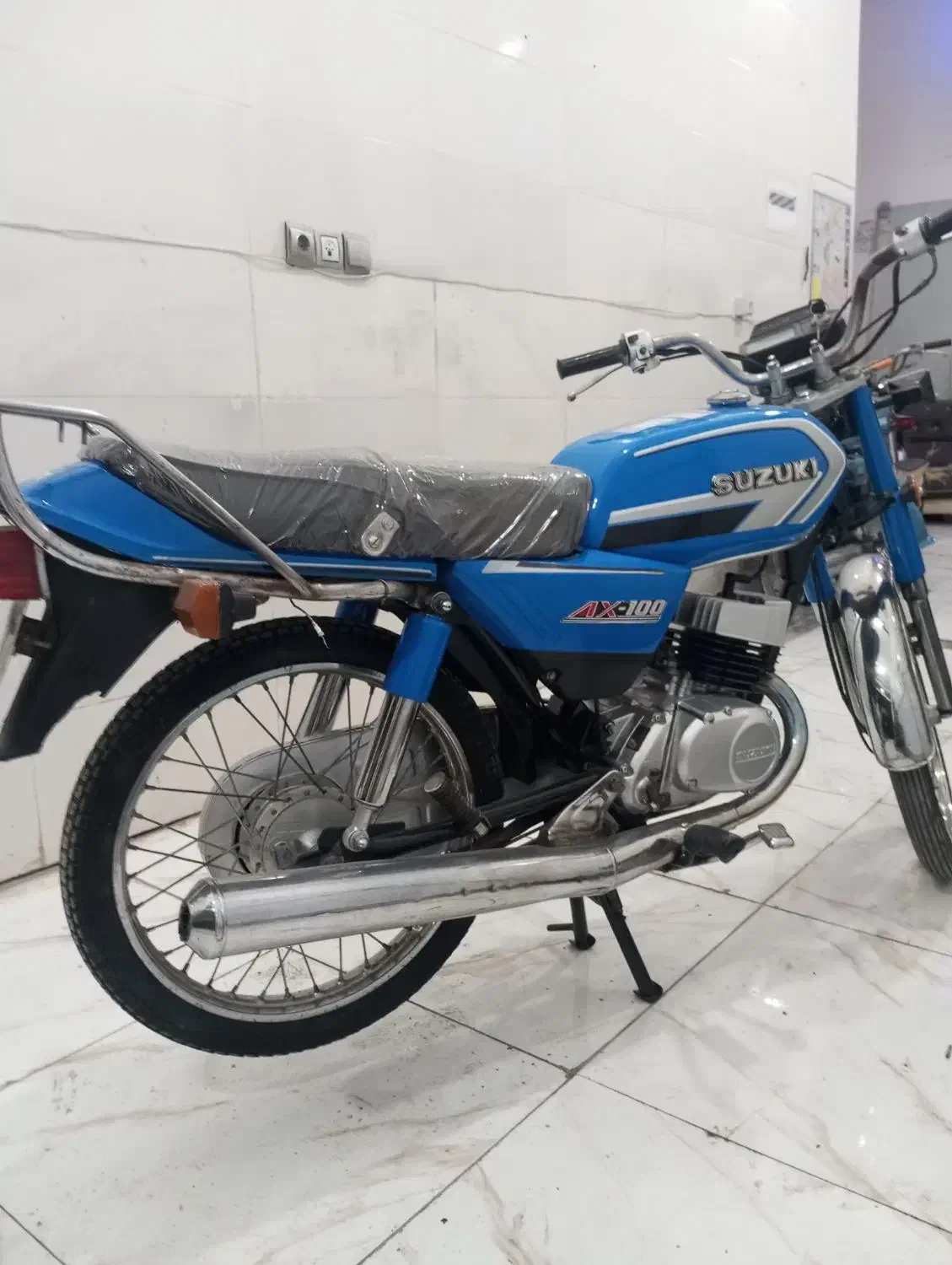 سوزوکی 100axکازرون|موتورسیکلت|کازرون, |دیوار