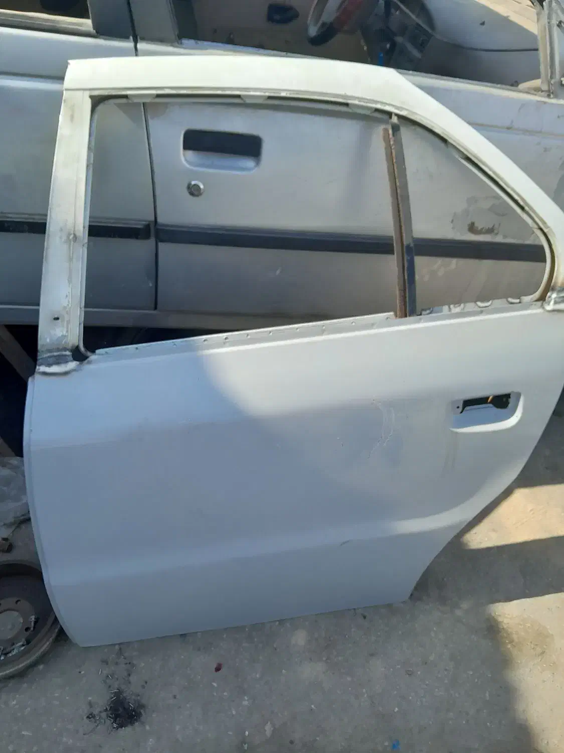 دوعدرب سورن عقب راننده وشاگردسالم|قطعات یدکی و لوازم جانبی|شوشتر, |دیوار