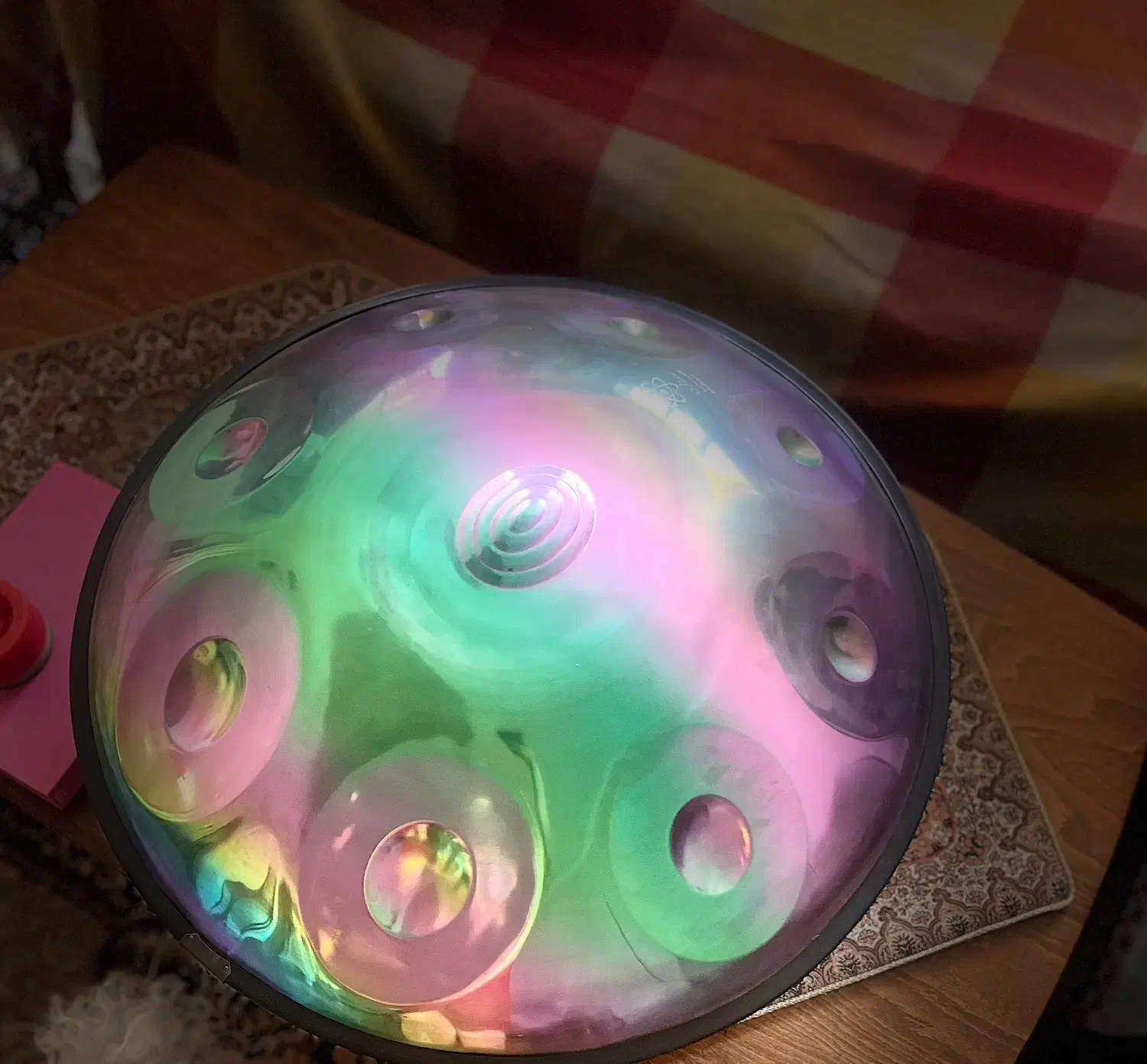 هنگدرام|درام و پرکاشن|اصفهان, میرعماد|دیوار