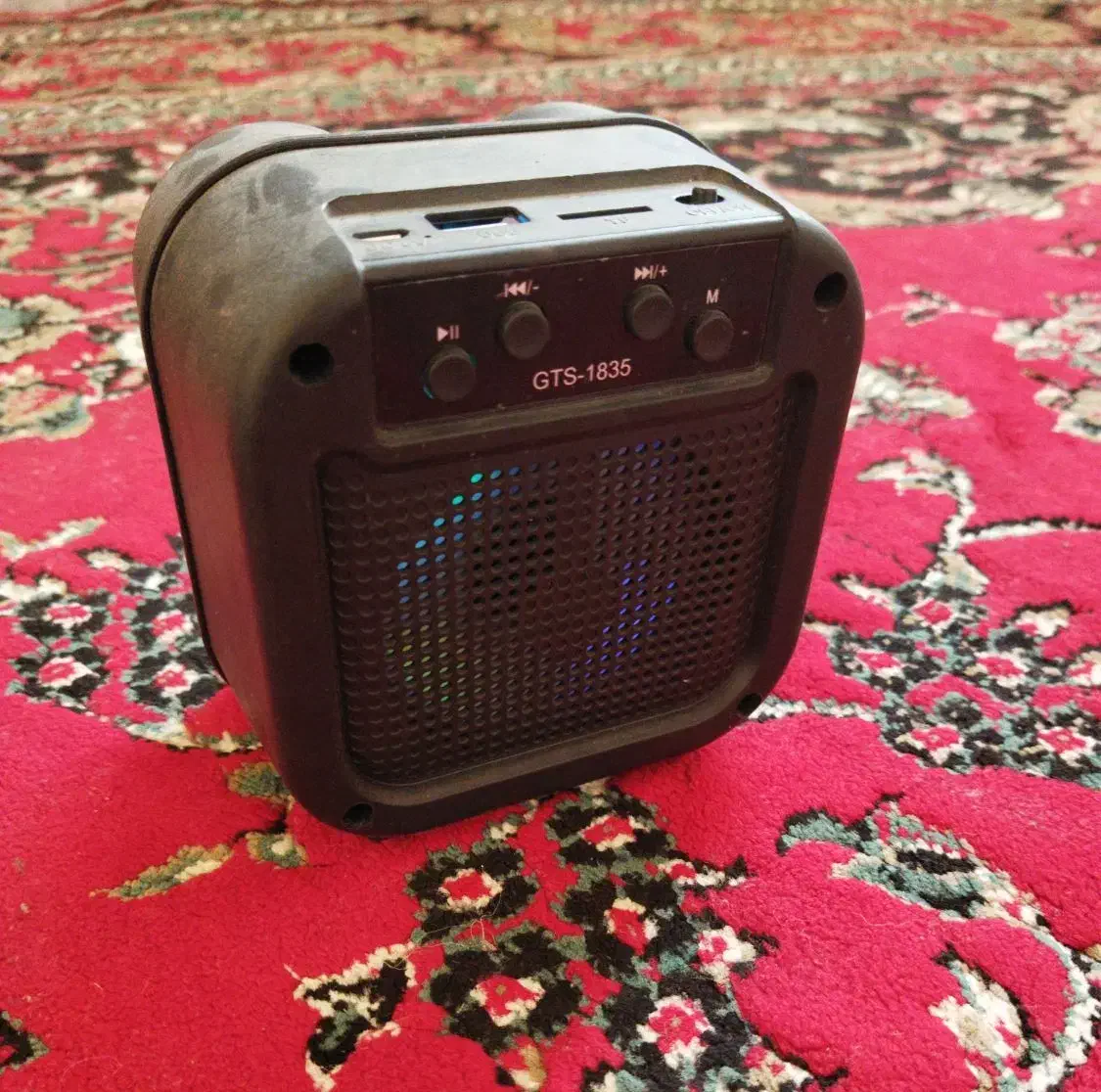 اسپیکر|پخشکننده همراه|شیروان (خراسان), |دیوار