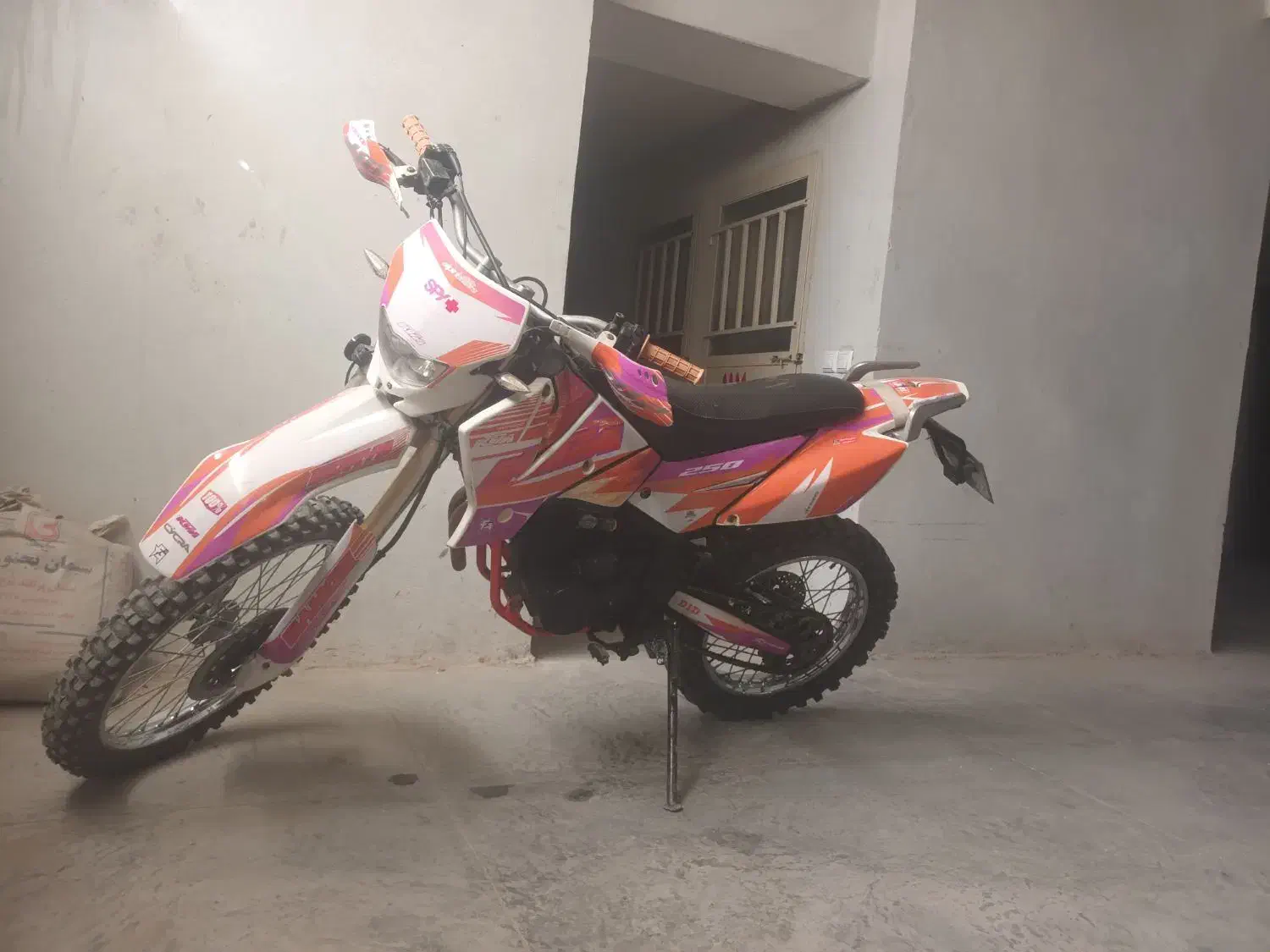 موتور تریل ۲۵۰ مدل 90|موتورسیکلت|بجنورد, |دیوار