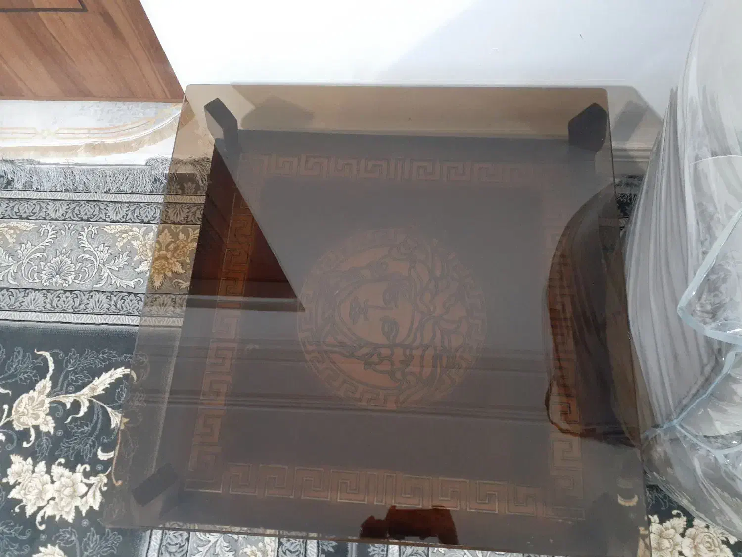 میز جلومبلی|مبلمان خانگی و میز عسلی|زاغه, |دیوار