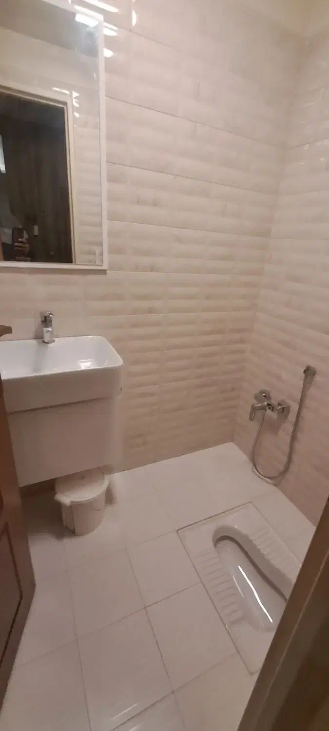 اندرزگو سلیمی شمالی 160متر سه خوابه دومستر