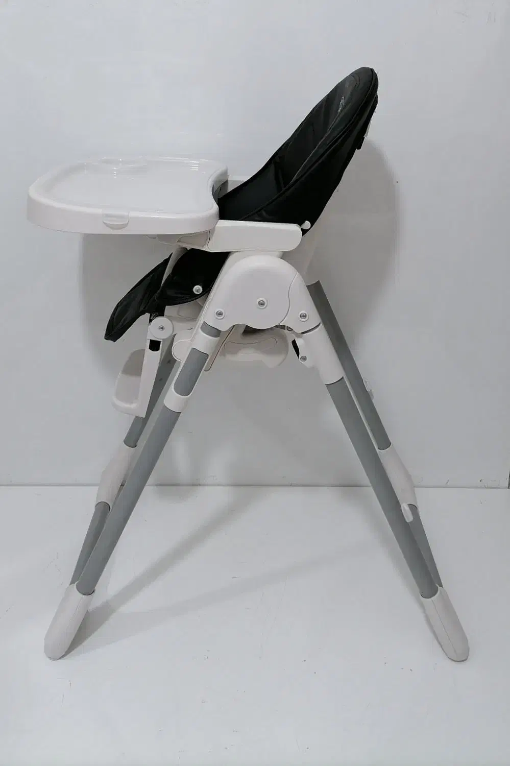 صندلی غذا کاملا نونو|تخت و صندلی بچه|تهران, امام زاده عبدالله|دیوار