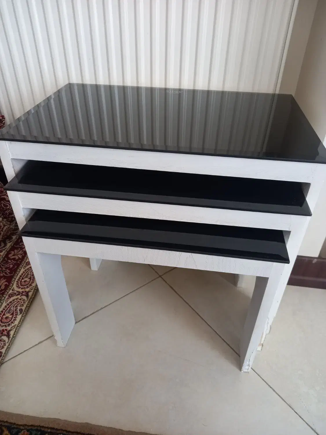 میز جلو مبلی و سه عدد گل میز|مبلمان خانگی و میز عسلی|اصفهان, شهریار|دیوار